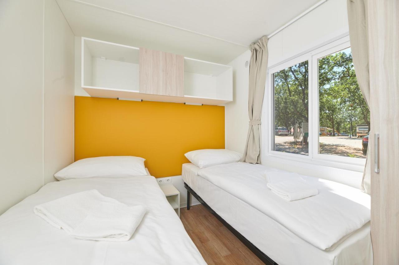 Camping Ulika Mobile Homes - Naturist Červar-Porat Exteriér fotografie