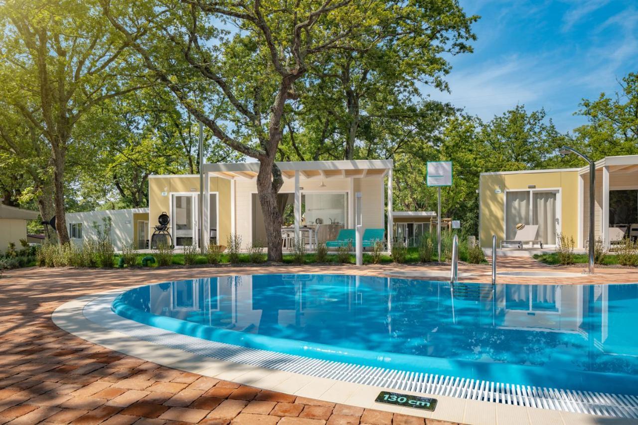 Camping Ulika Mobile Homes - Naturist Červar-Porat Exteriér fotografie